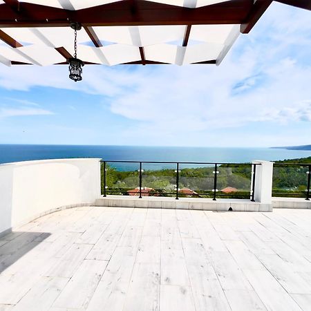 The White Pearl Boutique Villa Baltsjik Eksteriør bilde